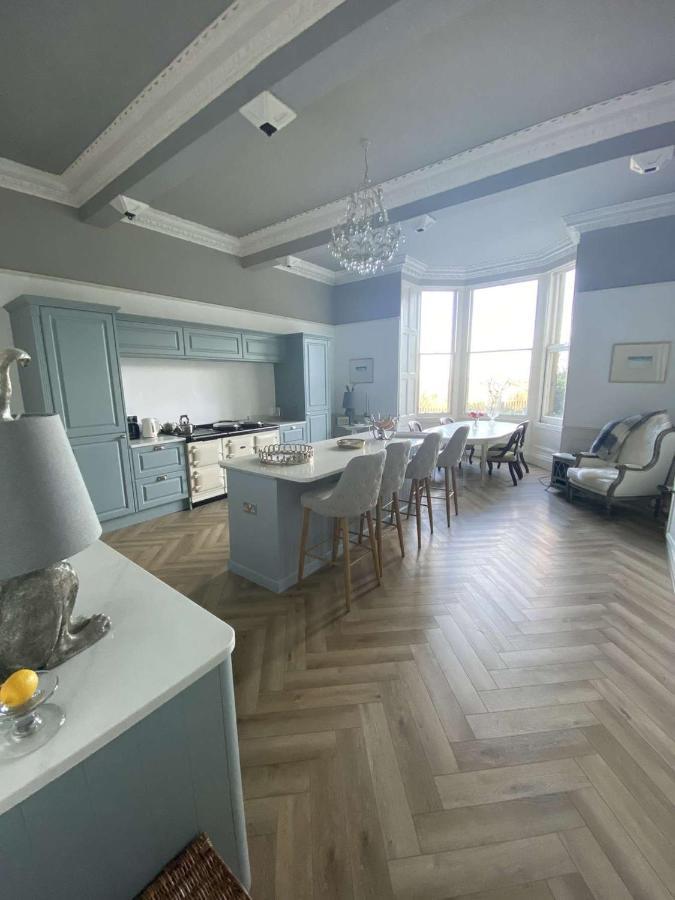 West End Townhouse Bed & Breakfast EDI Eksteriør bilde