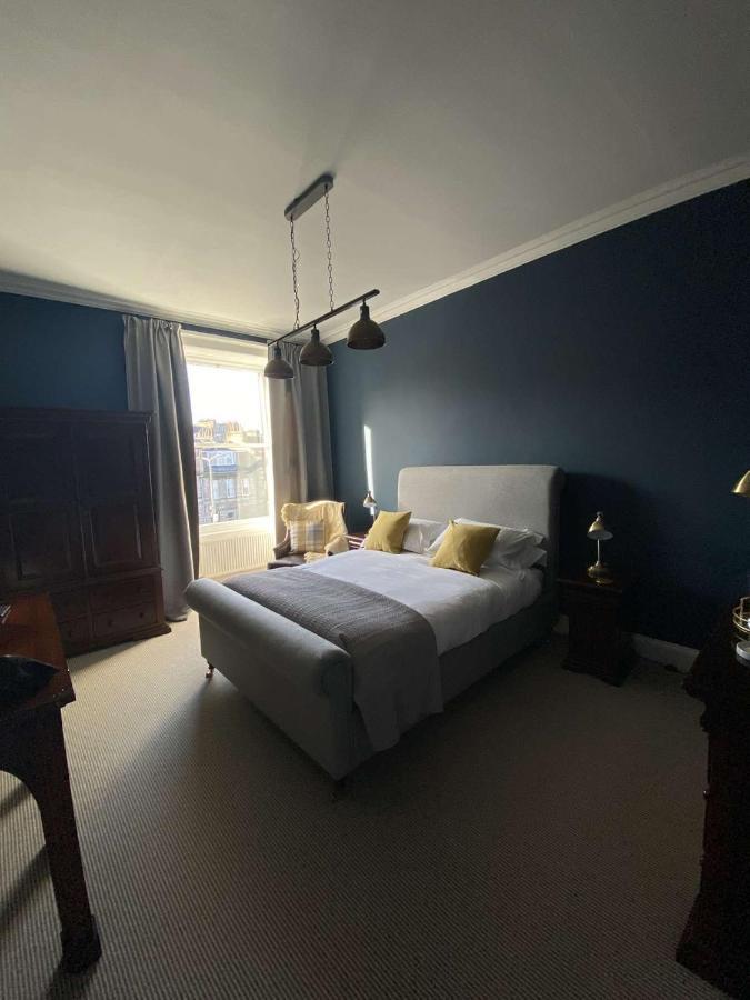 West End Townhouse Bed & Breakfast EDI Eksteriør bilde